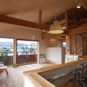 通りがかるたびに<br>暮らしを覗きたくなる憧れの家