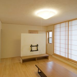 数寄屋のエッセンスが感じられる、木の家