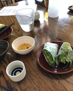 生春巻きと日本酒