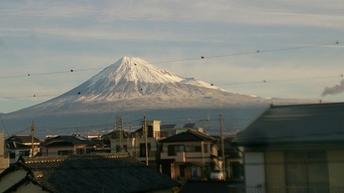 富士山のふもとに家を建てるなら