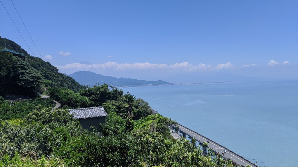 静岡県、薩埵峠からの風景