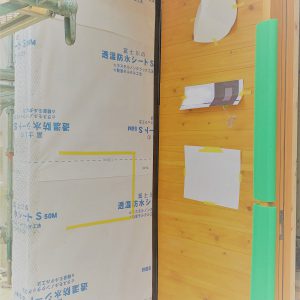 玄関照明や表札ポストなどの位置決め