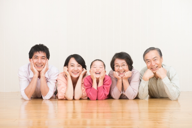 二世帯住宅の費用は 予算はどのくらい準備しておけばよいのか 二世帯住宅の種類と共に解説します 富士市の工務店 注文住宅 健康省エネ住宅 は空間工房lohas 二世帯住宅の費用は 予算はどのくらい準備しておけばよいのか 二世帯住宅の種類と共に解説します 富士市の工務店 注文住宅 健康省エネ住宅 は空間工房lohas