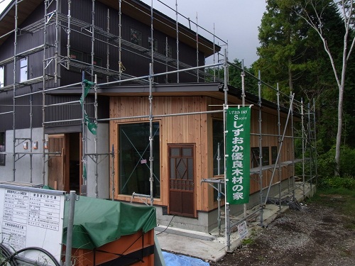 現場を廻ってきました。