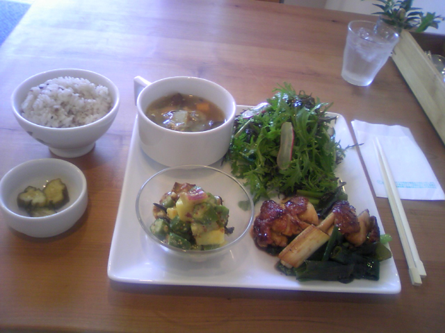 採れたての旬の食材を生かした美味しさ。
