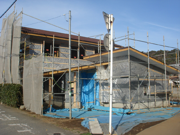 沼津で、癒しの美容室のある木の家、木工事が進んでいます。